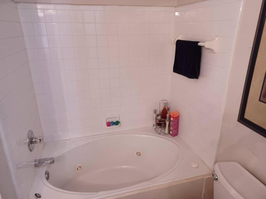 Urban Adventure Townhome - Near Downtown Atlanta Luaran gambar